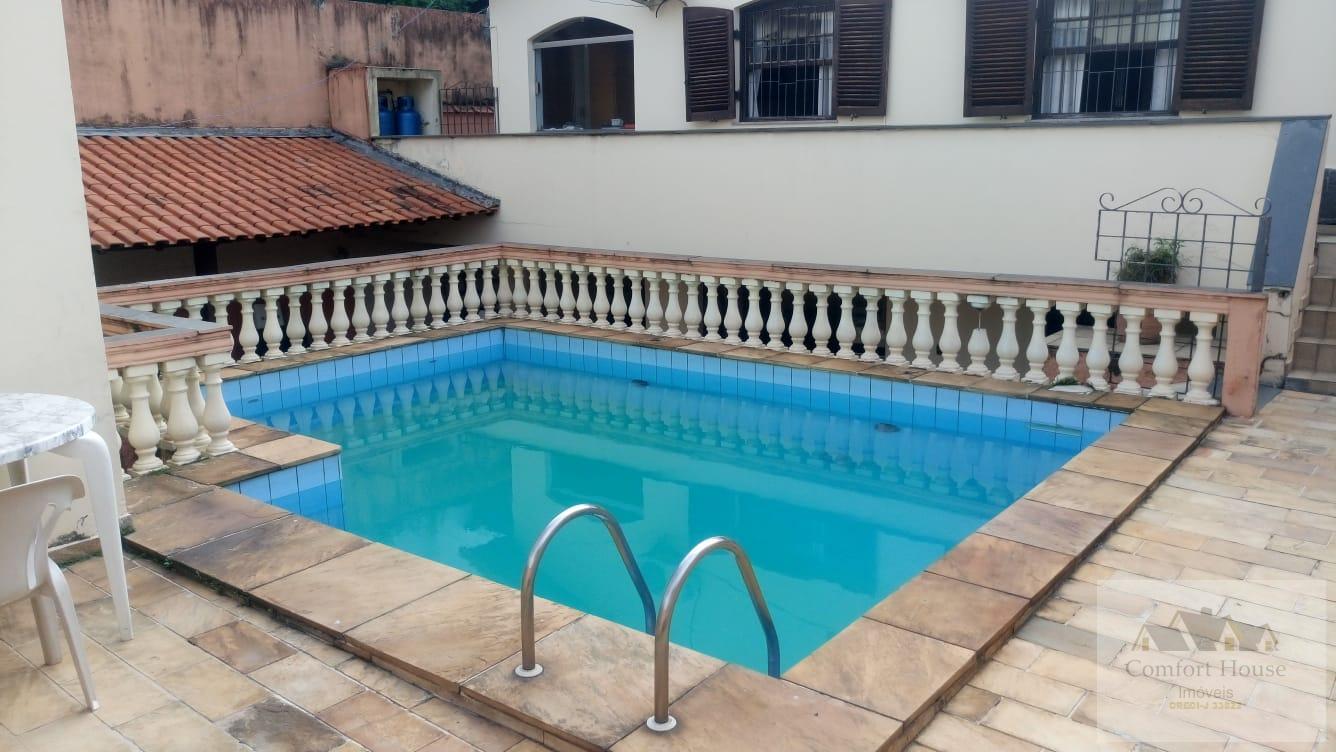 Casa térrea a venda ou aceita permuta Jardim São Caetano 3 dormitórios piscina